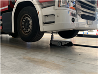 Elektrohydraulischer Wagenheber VOLTAion «The Beast 2»