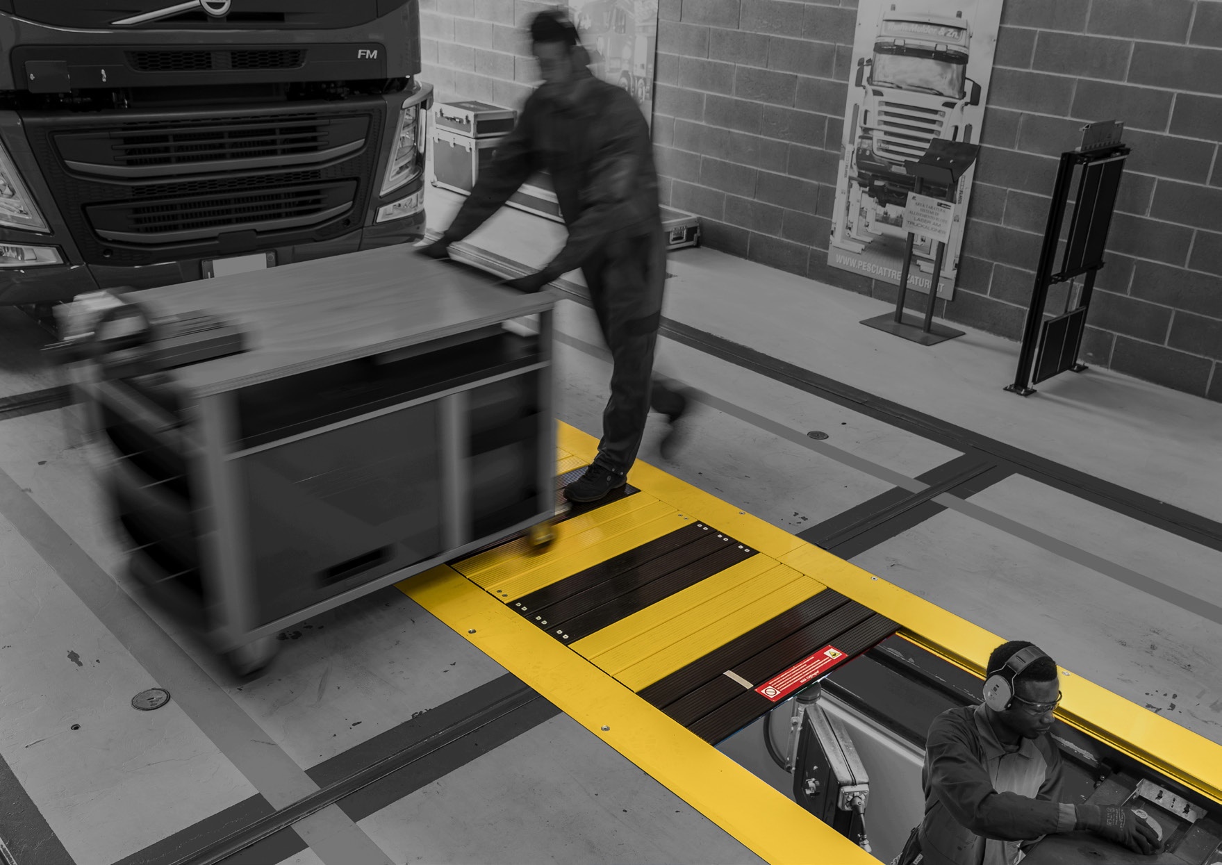 Grubenabdeckung mit Alusegment-System